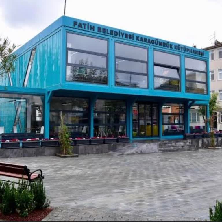 Karagümrük Kütüphanesi'nde Sürekli Personel Değişimi Ve Disiplin Sorunları