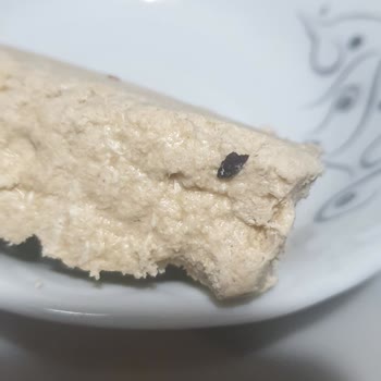 Tarım Kredi Market'ten Alınan Helvada Hijyen Skandalı