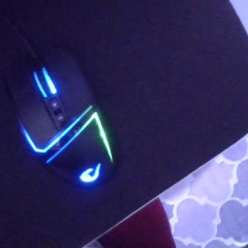 Rampage SMX-R76 Mouse Pad Üzerinde Çalışmıyor