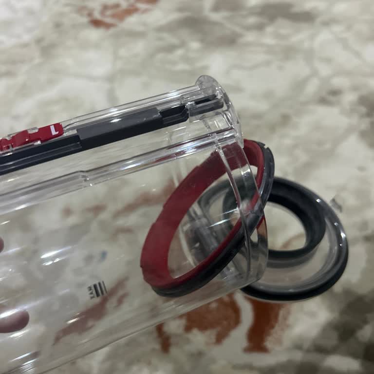 Dyson Garanti Kapsamındaki Üründe Toz Haznesi Sorunu