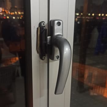 Camcınız Firmasından Kalitesiz İşçilik