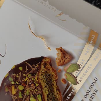 Patiswiss Kurabiyede Gizemli İplik!