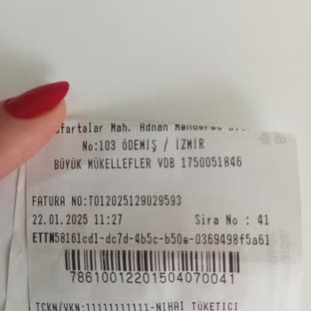 Son Kullanma Tarihi Geçmemiş Bozuk Süt Tehlikesi
