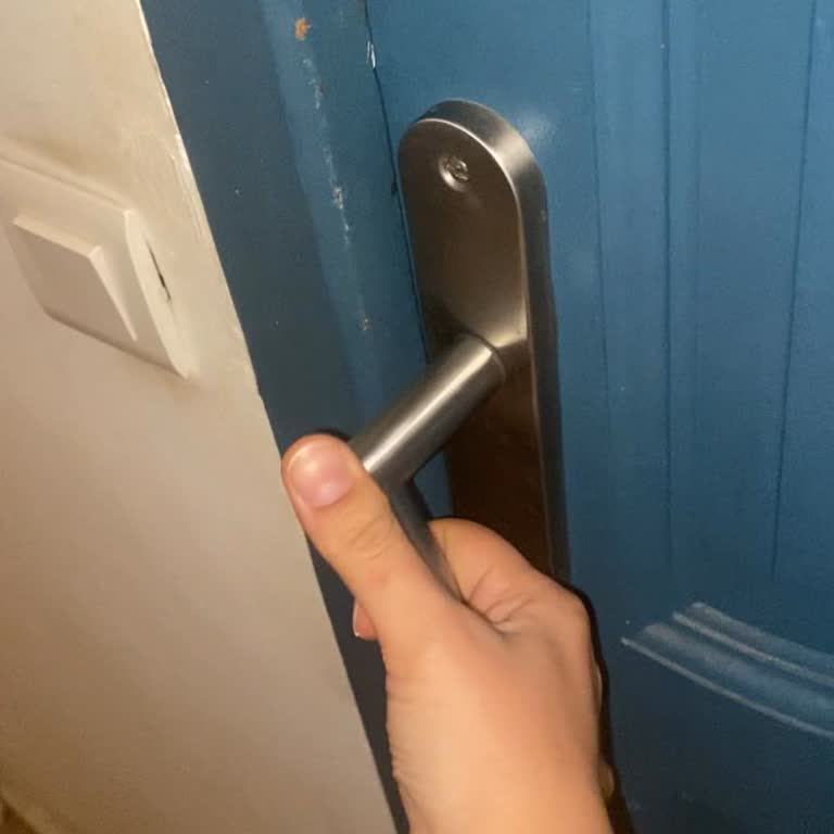 Agoda and Property Owner Refuse Refund After Severe Issue at Montpellier Stay
