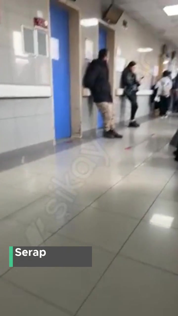 Bursa Yüksek İhtisas Hastanesi Doktor Gelmiyor Herkes Bekliyor videonun kapak resmi