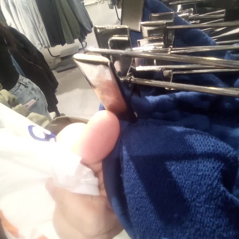 Mavi Eşofmanlarda Kalite Sorunu