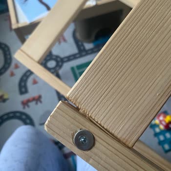 Ahşap Masa Sandalye Seti Hayal Kırıklığı