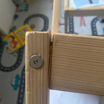 Ahşap Masa Sandalye Seti Hayal Kırıklığı