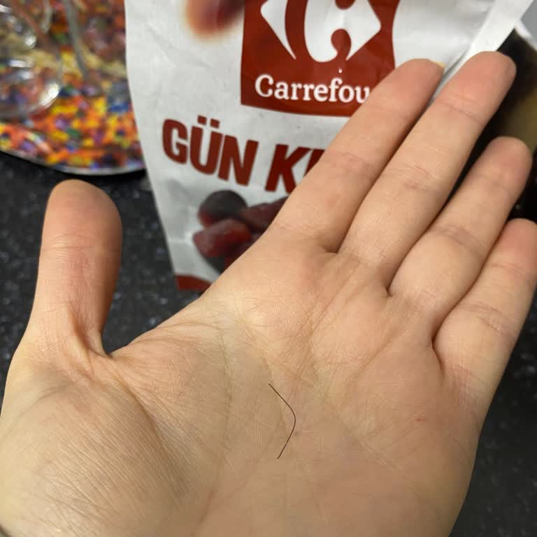 Üründen Çıkan Kıl Nedeniyle Mahcubiyet Yaşadım