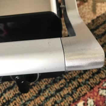 Teşhir Ürünü Ve Eksik Parçalarla Gelen Tost Makinesi