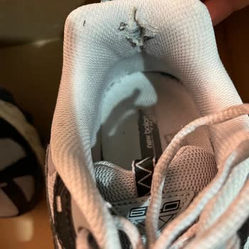 Ayakkabıda Kısa Sürede Taban Açılması Ve Yetersiz Müşteri Hizmeti