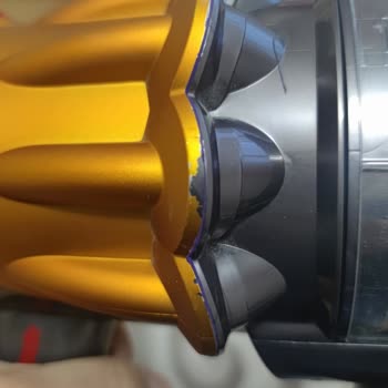 Dyson V12 Süpürge Performans Sorunu Ve Müşteri Hizmetleri Hayal Kırıklığı