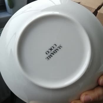 Kırık Tabaklarla Gelen Hayal Kırıklığı