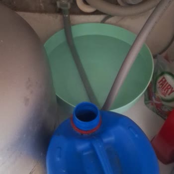 Yeni Parke Zemin Su Baskınıyla Mahvoldu