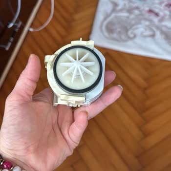 Yetkisiz Servis Mağduriyeti: Fahiş Fiyat Ve Yanıltıcı Bilgiler