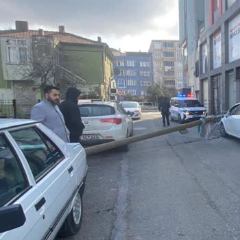 Türk Telekom Direği Aracıma Düştü, Mağduriyetim Giderilmiyor