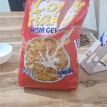 Bayat Ve Renk Değişimi Olan Mısır Gevreği Sorunu