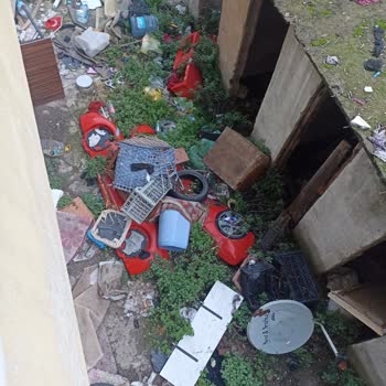 Gölcük'te Çöp Sorunu: Sağlık Ve Güvenlik Tehlikesi