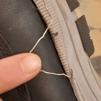 Lumberjack Ayakkabının Hızla Sökülmesi Ve Değişim Sorunu