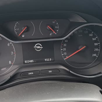 Opel Crossland Lastik Problemi Ve Müşteri Hizmetleri Mağduriyeti