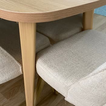 Yanlış Ölçüler: Mitra Yemek Masası Ve Sandalyeleri Uyuşmazlığı