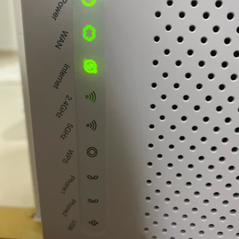 İnternet Kesintisi Ve İlgisiz Müşteri Hizmetleri