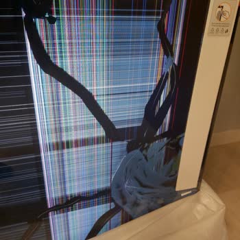 Kırık TV Ve Garanti Kapsamı Sorunu: Şaşırtıcı Bir Deneyim