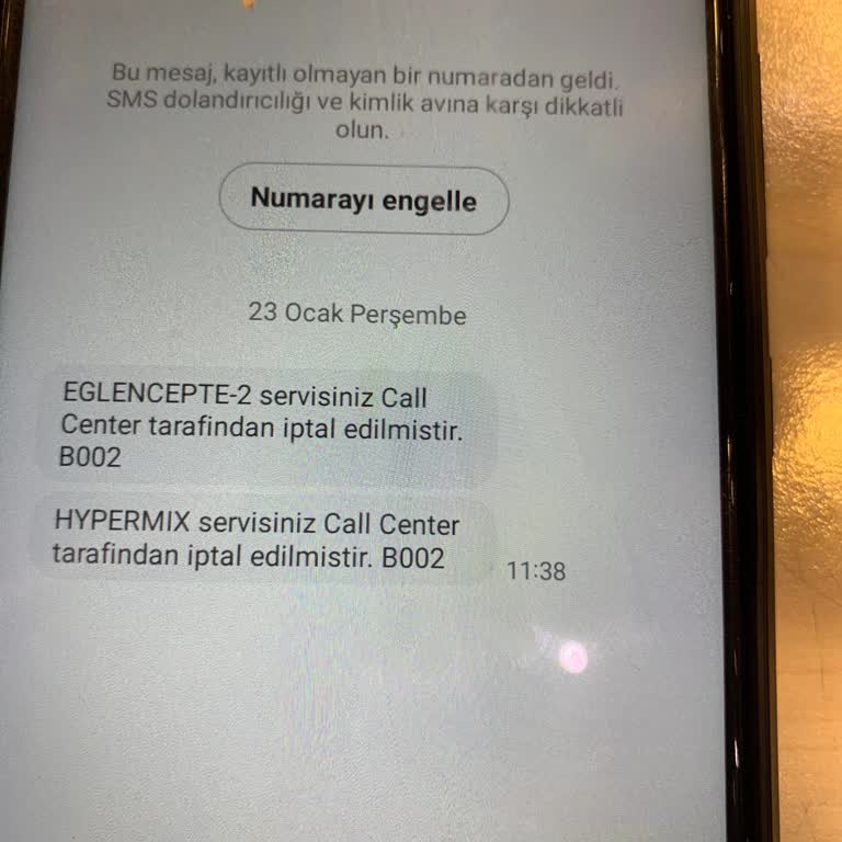 Turkcell'den Habersiz Abonelik Sorunu