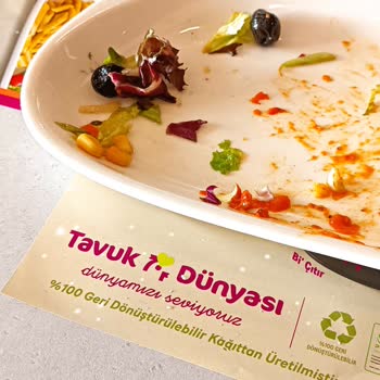 Tavuk Dünyası Böcekli Salata Ve Bayat Makarna Şoku