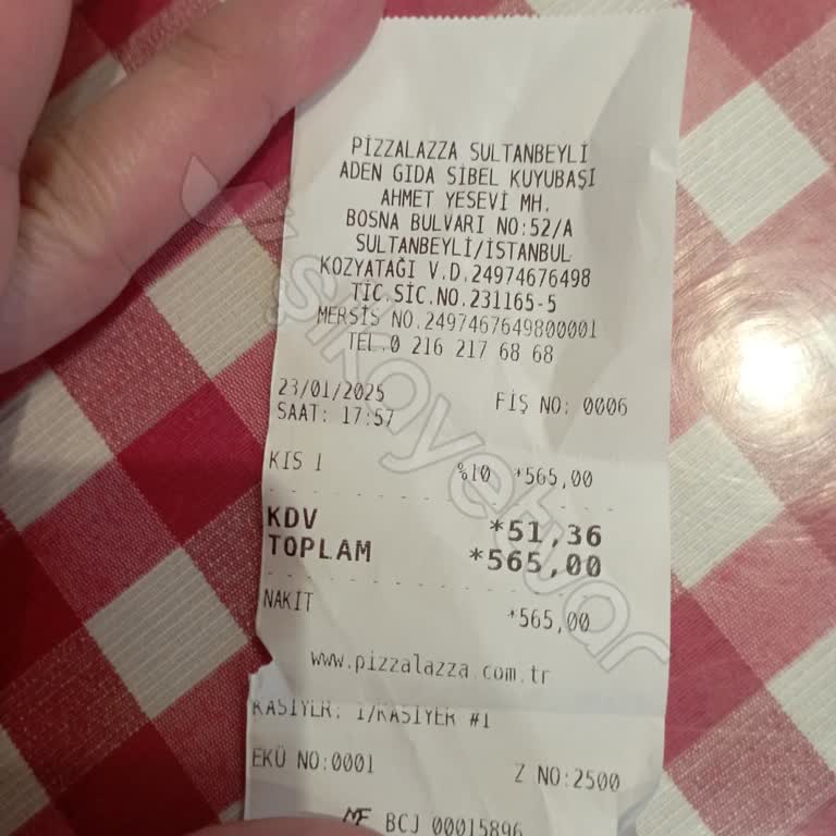 PizzaLazza Hijyen Standartlarına Uymayan Şube