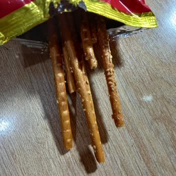 Bayat Ve Susamsız Kraker Sorunu