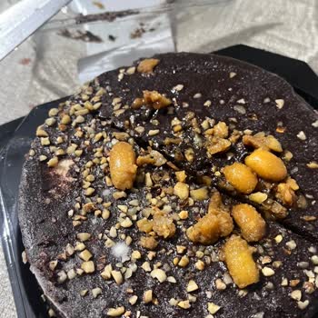 Küflü Pasta Şoku: Son Tüketim Tarihi Hatalı!