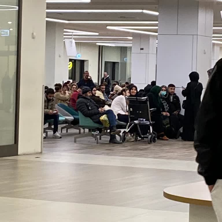 Acil Serviste Uzun Bekleyiş Çilesi