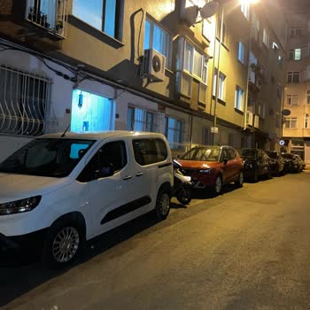 Mahallede Araç İşgali: Ziraat Filo'nun Park Sorunu