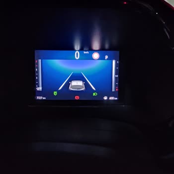 Opel Corsa'da Benzin Ve Kilometre Sayaçları Arasındaki Uyumsuzluk Sorunu