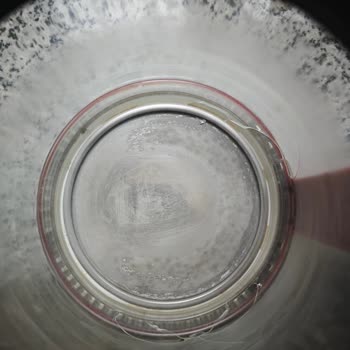 Grundig Çay Makinesi Kendi Kendine Kırıldı: Tehlikeli Durum!