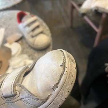 Adidas Ayakkabının Hızla Yıpranması ve İade Sorunu