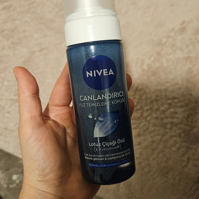 Nivea Yüz Yıkama Köpüğü Cildimde Yanma Ve Kabartıya Sebep Oldu