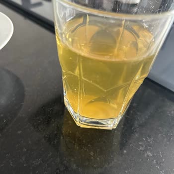 Çekmeköy'de Kireçli Ve Çamurlu Su Sorunu