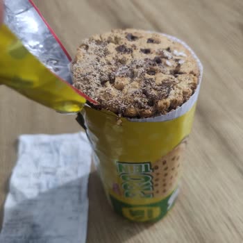 Güvelenmiş Ürün Şoku: A101 Xroll Bisküvi