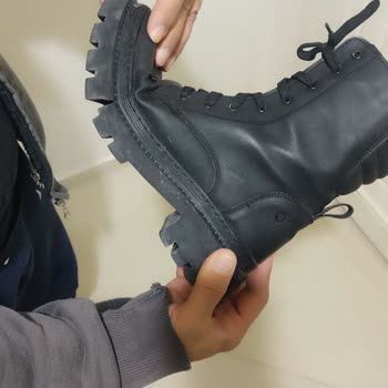 Elle Shoes: Beklenmedik Kalite Sorunu