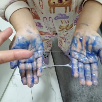 Play-Doh Slime Stuck to My Child’s Hands – Poor Quality Product