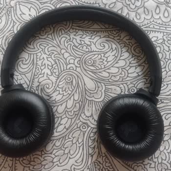 JBL Kulaklıkta Genişleme Sorunu