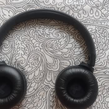 JBL Kulaklıkta Genişleme Sorunu