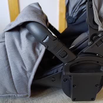 Pahalı Bebek Arabası Hayal Kırıklığı Yarattı