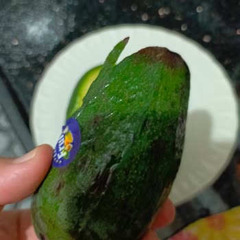 Çürük Avokado Ve Kereviz Sorunu