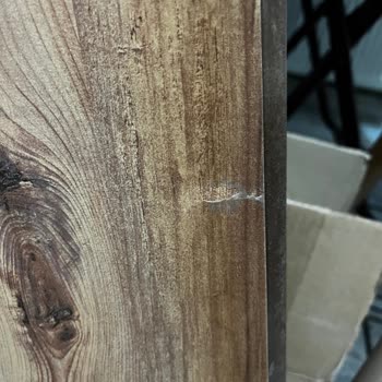 Eksik Aparatlar Ve Kusurlu Sehpa Yüzeyi Sorunu