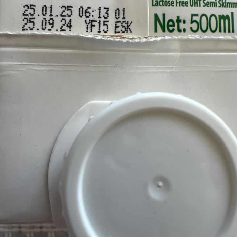 Son Kullanma Tarihi Geçmiş Ürün Teslimatı Ve Kalitesiz Simit