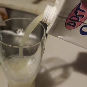 Mersin BİM'den Alınan Süt Ürünü Şoku