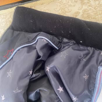 Tommy Hilfiger Montta Tüylenme Ve Topaklanma Sorunu